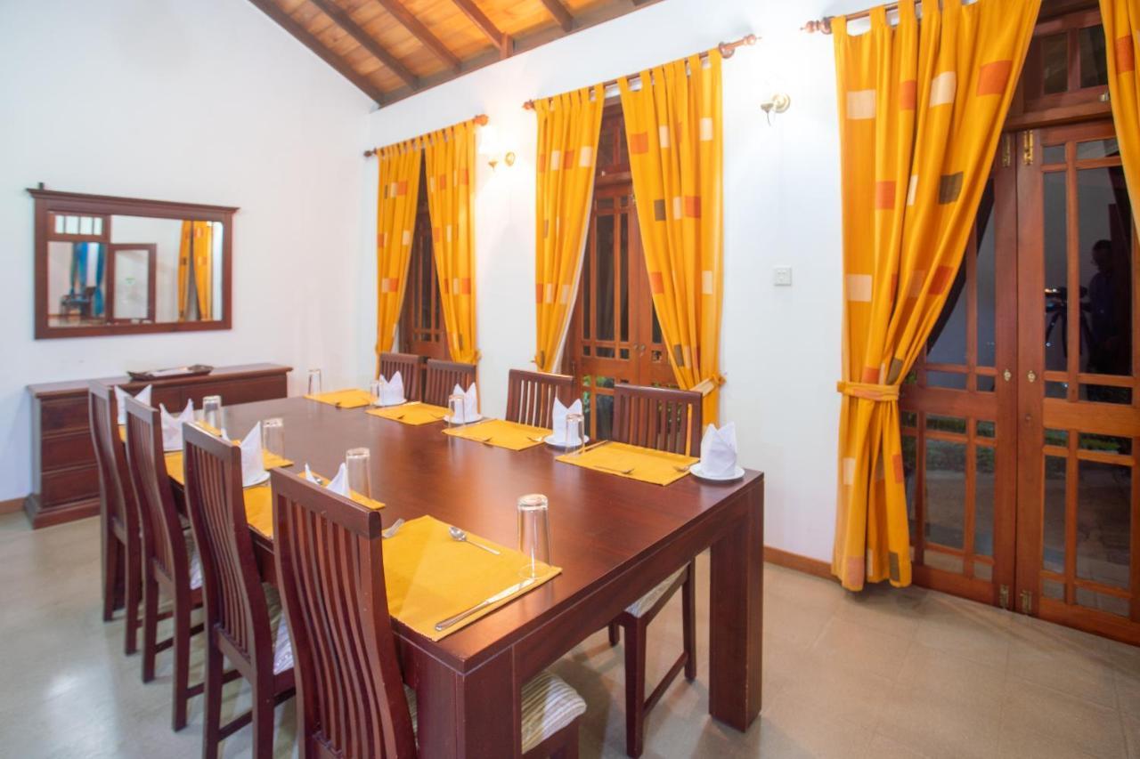 The Kandyan Villa Exterior photo