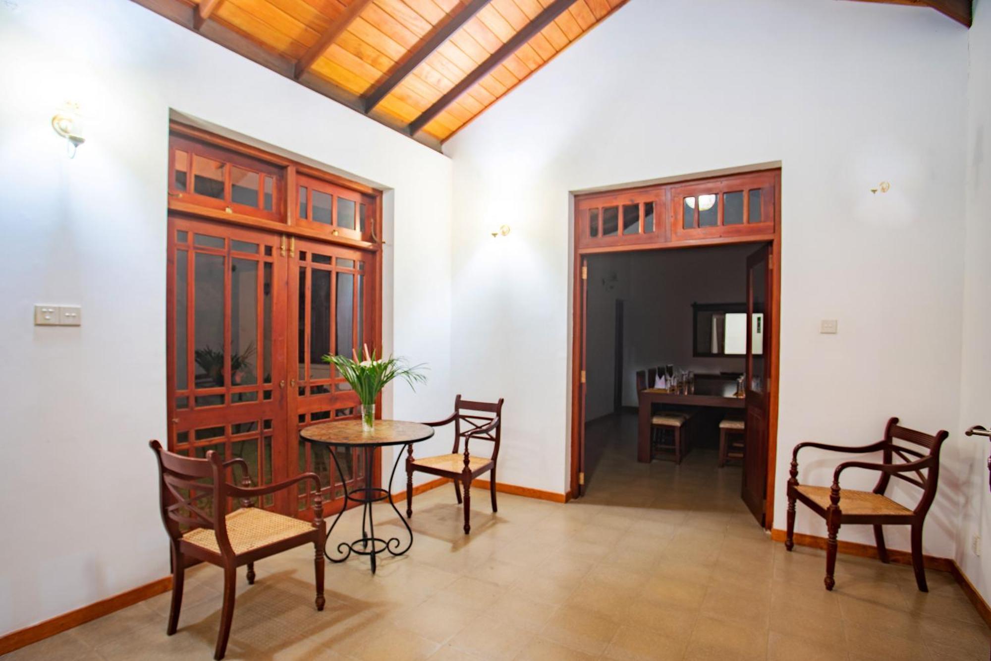 The Kandyan Villa Room photo